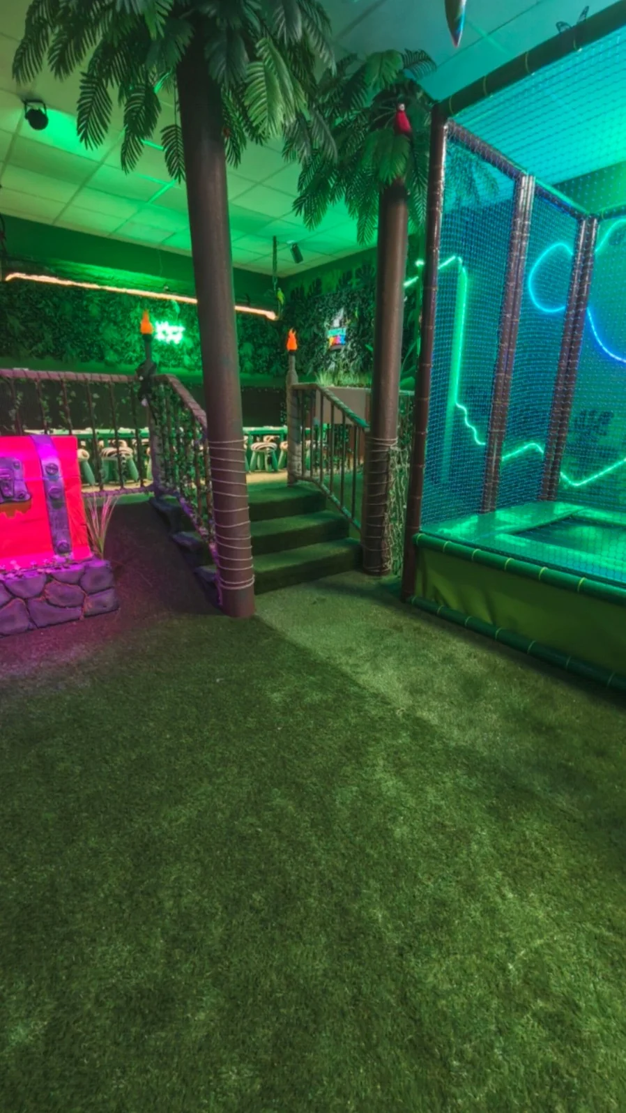 JUNGLE PARK - Imagen de cumpleaños 1